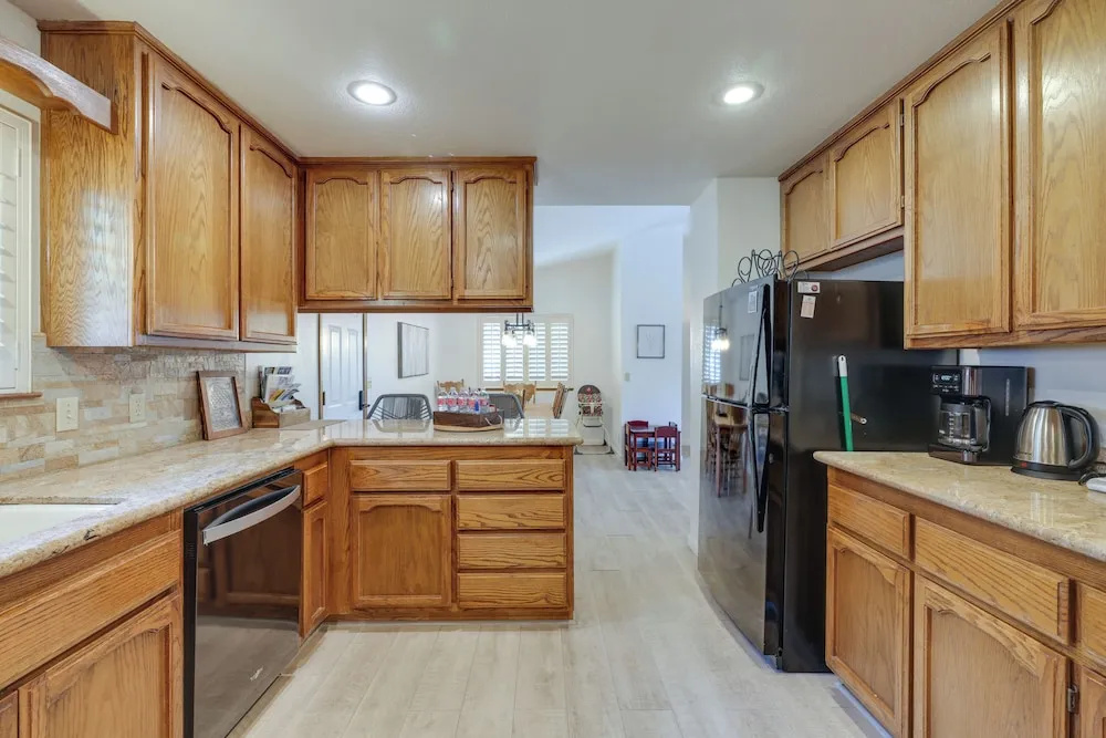 ‘Hiker’s Escape’ Home Near Beach, Golf & Yosemite