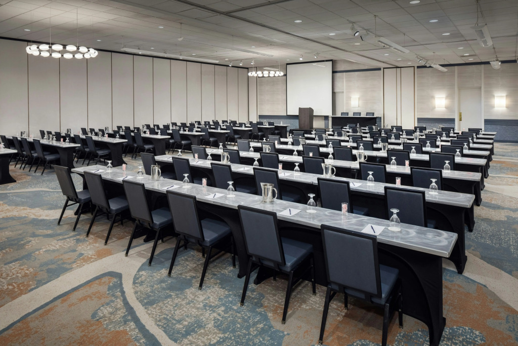 DoubleTree by Hilton Boston-Andover