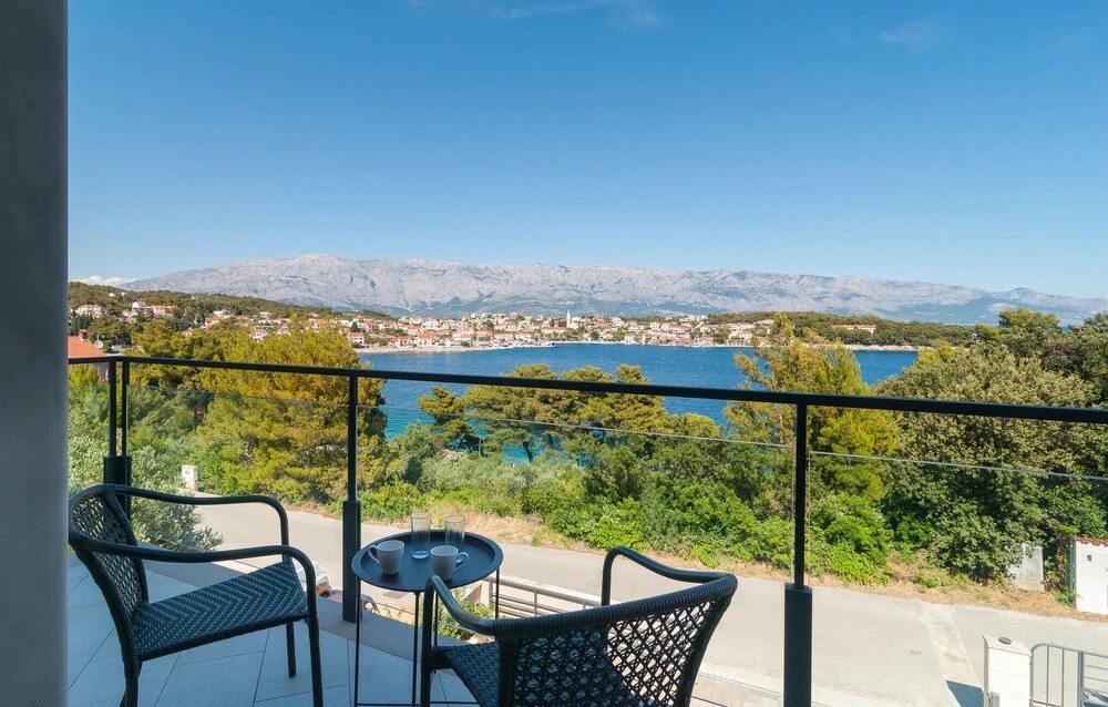 Amazing Apartment in Selca With 2 Bedrooms, Wifi and Outdoor Swimming Pool