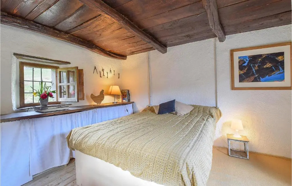 Gorgeous Home In Artò