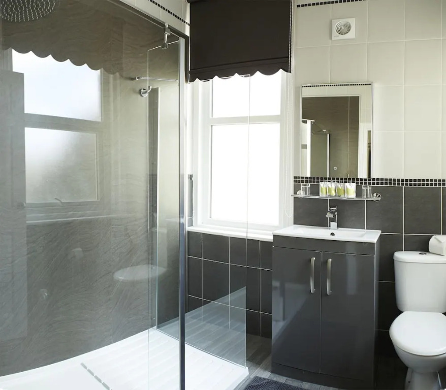 Ashburton House - B&B