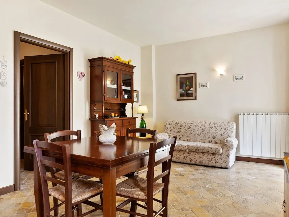 Traditional Holiday Home in Chianni With Swimming Pool