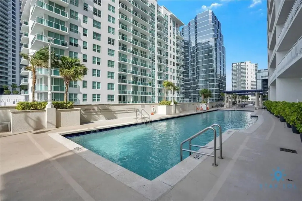 1 BR Apartment - Ocean and City Views