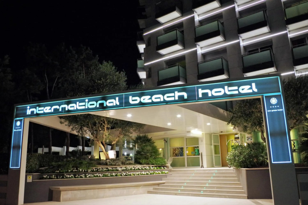 International Beach Hotel