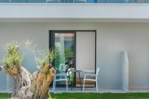 Alex Mare Suites