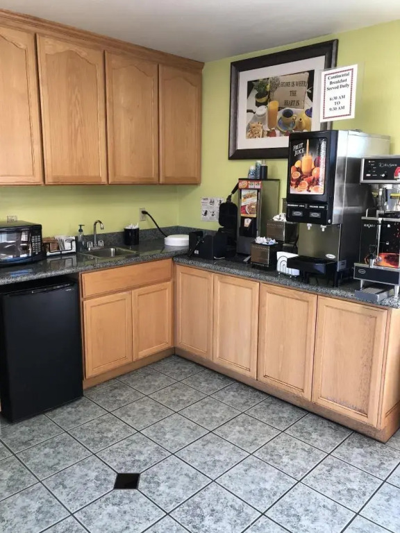 Cloverdale Wine Country Inn & Suites