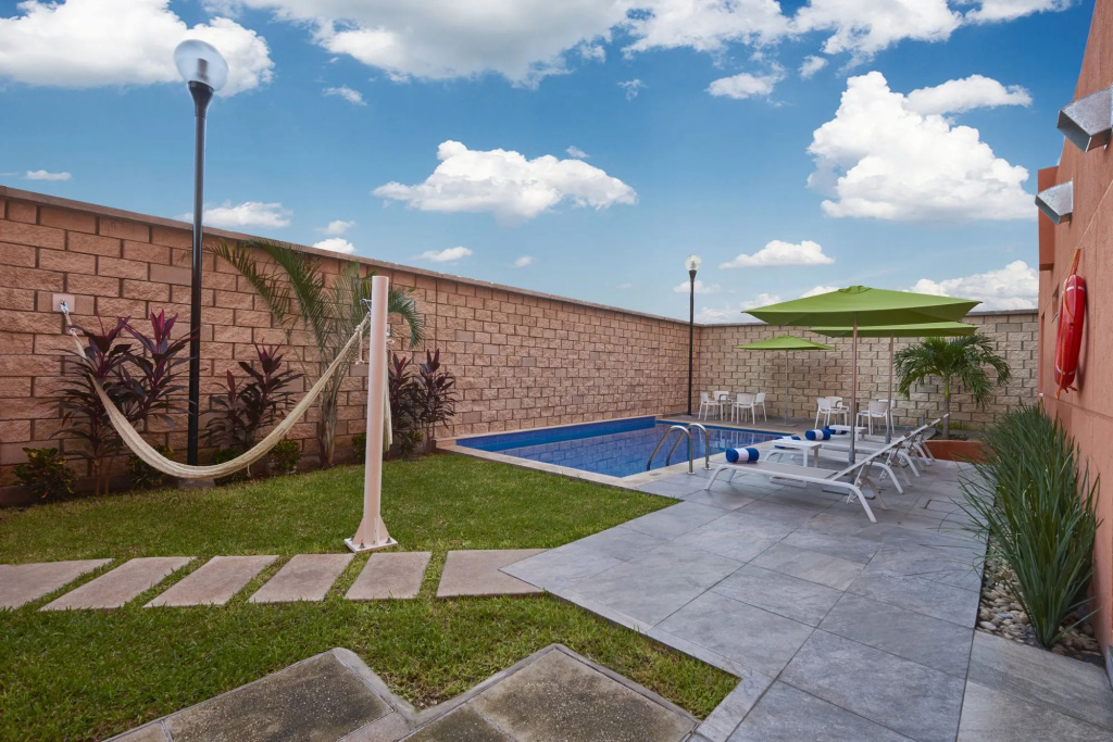 City Express Junior by Marriott Merida Altabrisa