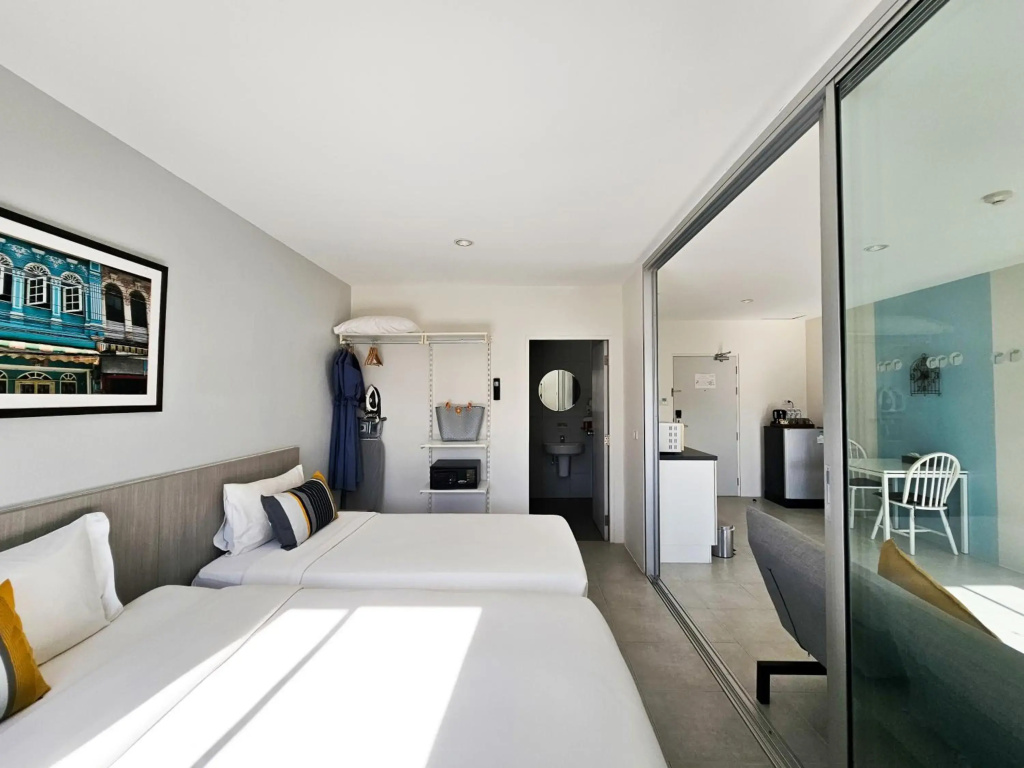 Recenta Phuket Suanluang by Deevana
