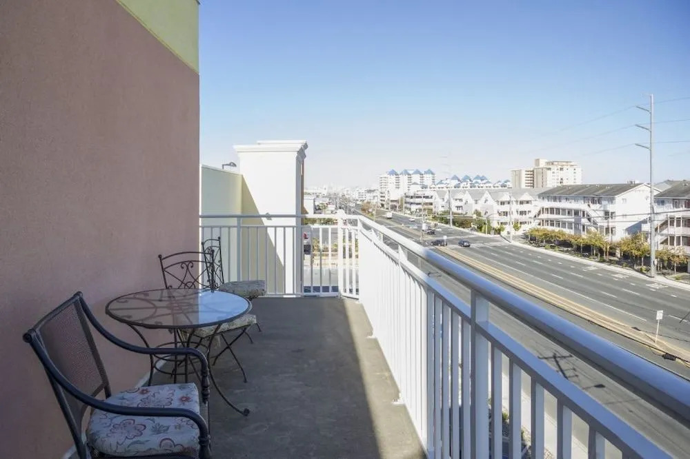 Sunset Bay II 512 - 2 Br Condo