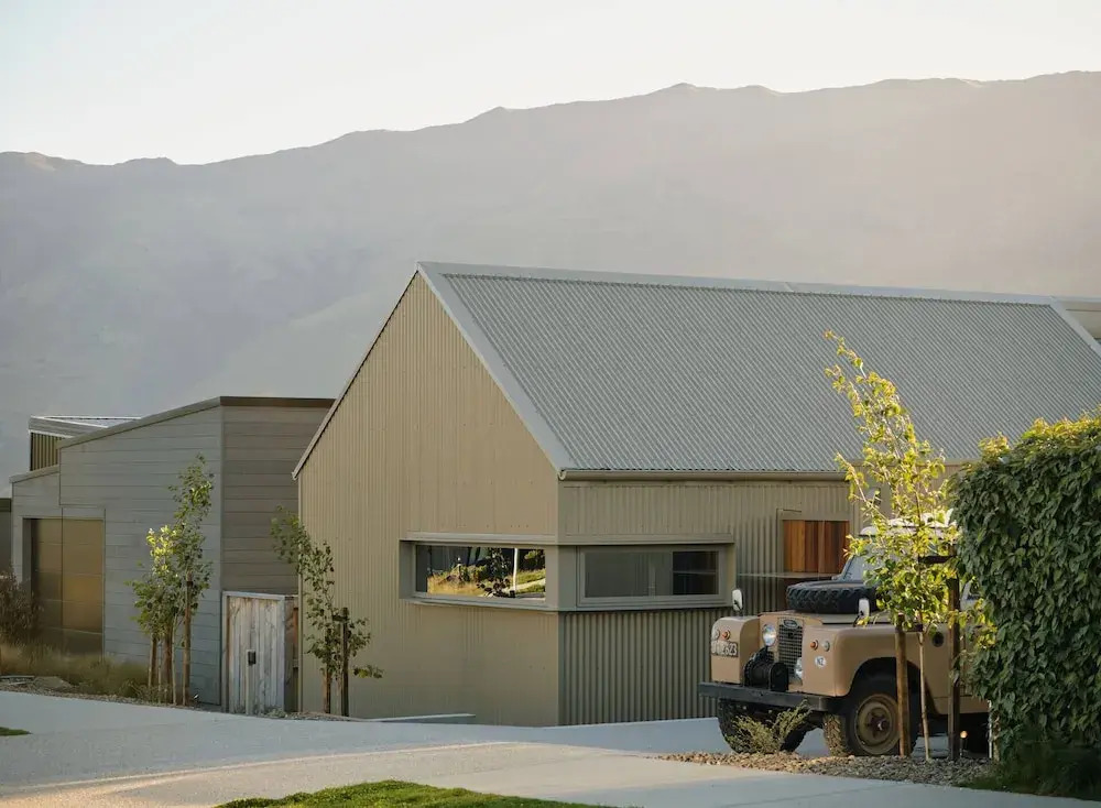 Scout - Architectural Design - Sleeps 6