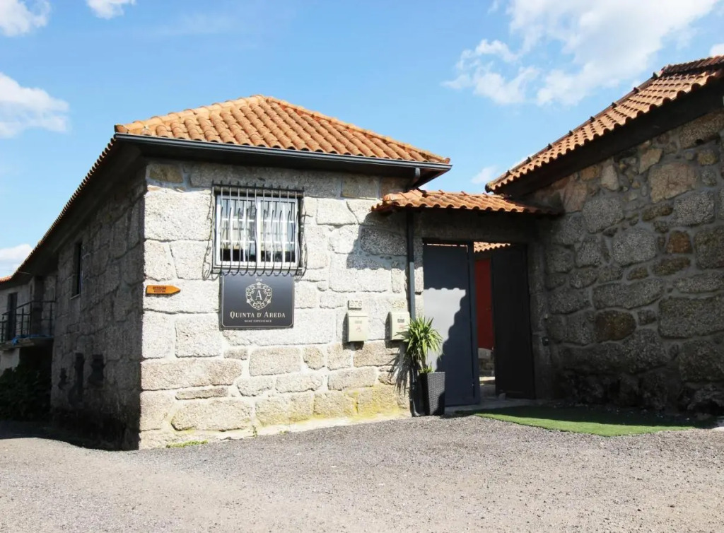 Quinta dAreda Wine&Pool Experience