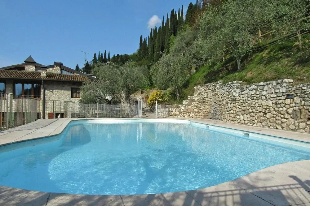 Borgo Alba Apt. w/ Shared Pool
