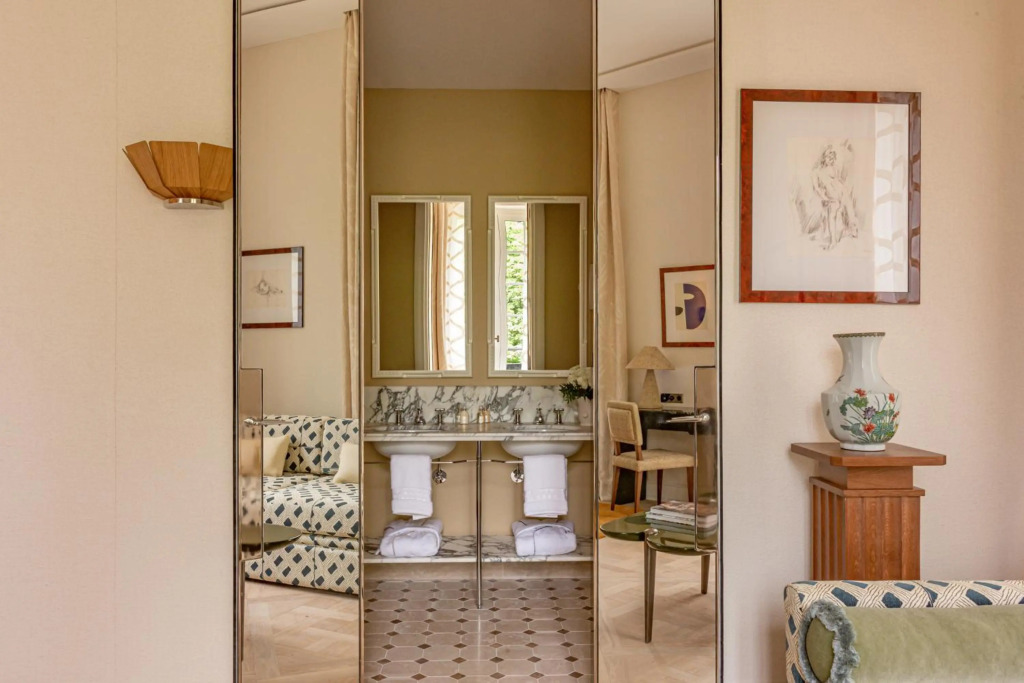 Saint James Paris