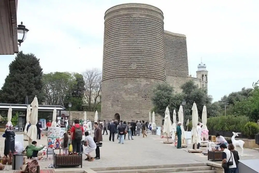 Eminera Hostels Baku