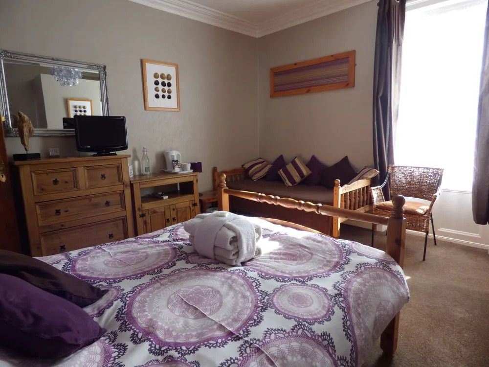 Kelston Guest House