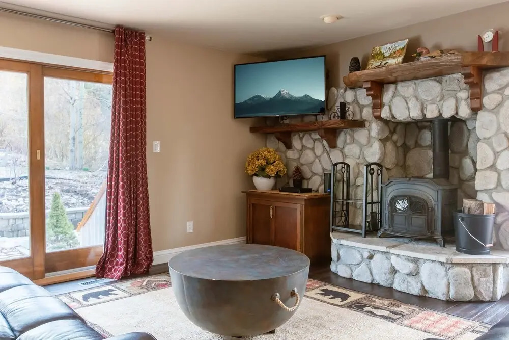 35 - Corky Bear 5 Bedroom Home by Redawning