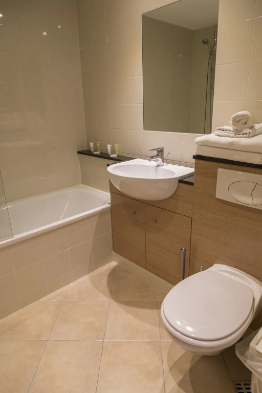 Five Lamps Suites