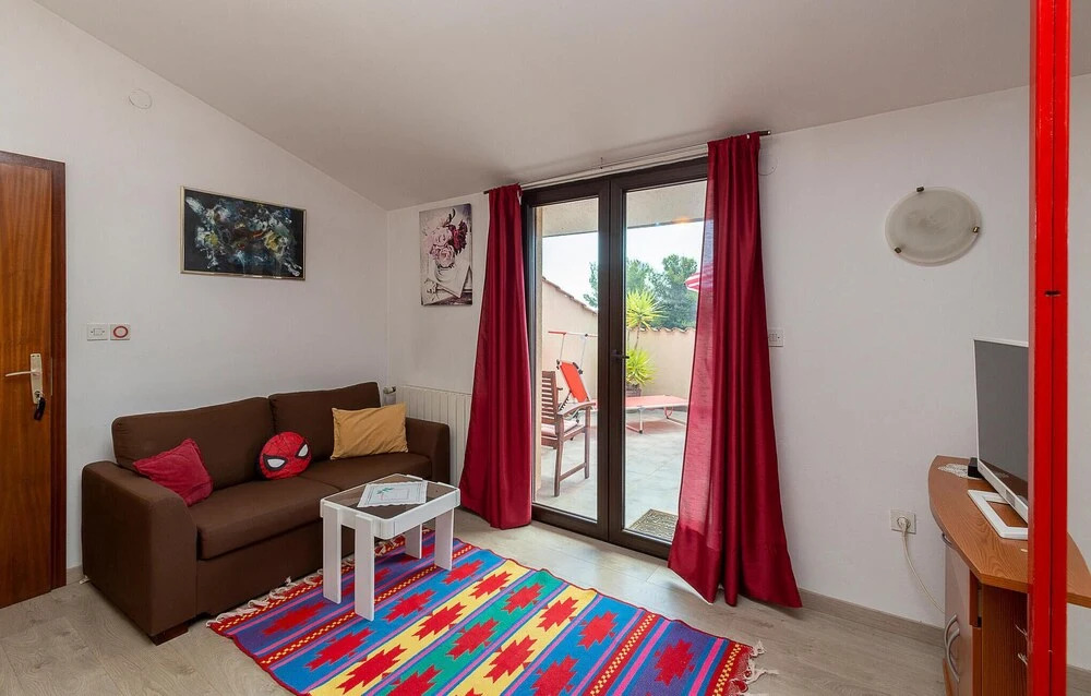 Stunning Apartment in Pula With Wifi and 2 Bedrooms