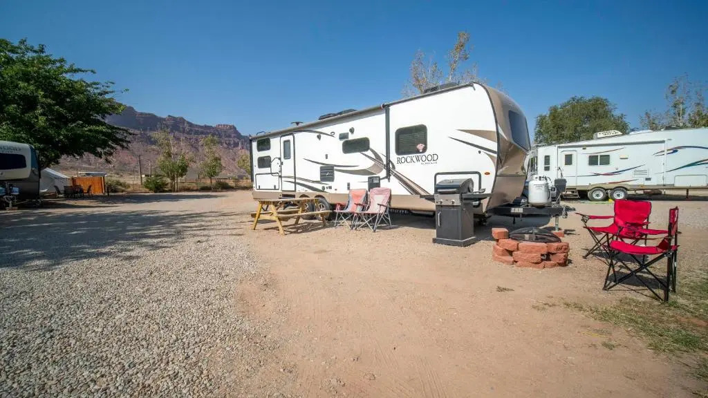 OK RV Rockwood Lite RV Fully Setup OK34