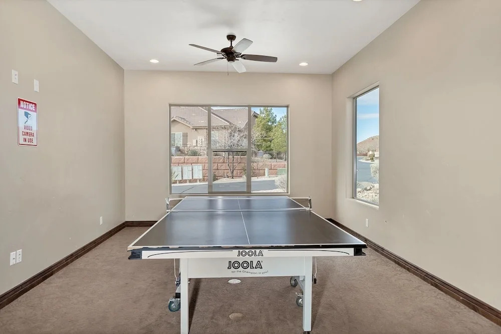 The Escape 4 Bedroom Apts