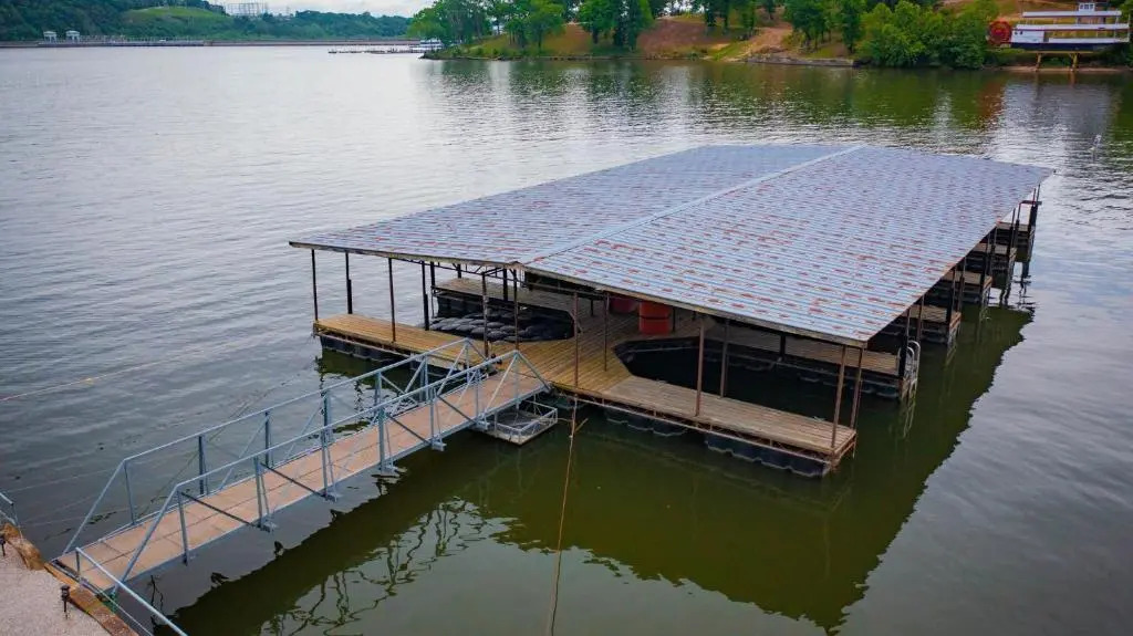 Lakeshore Fishing Cabin #3, Ramp, dock, fire pit