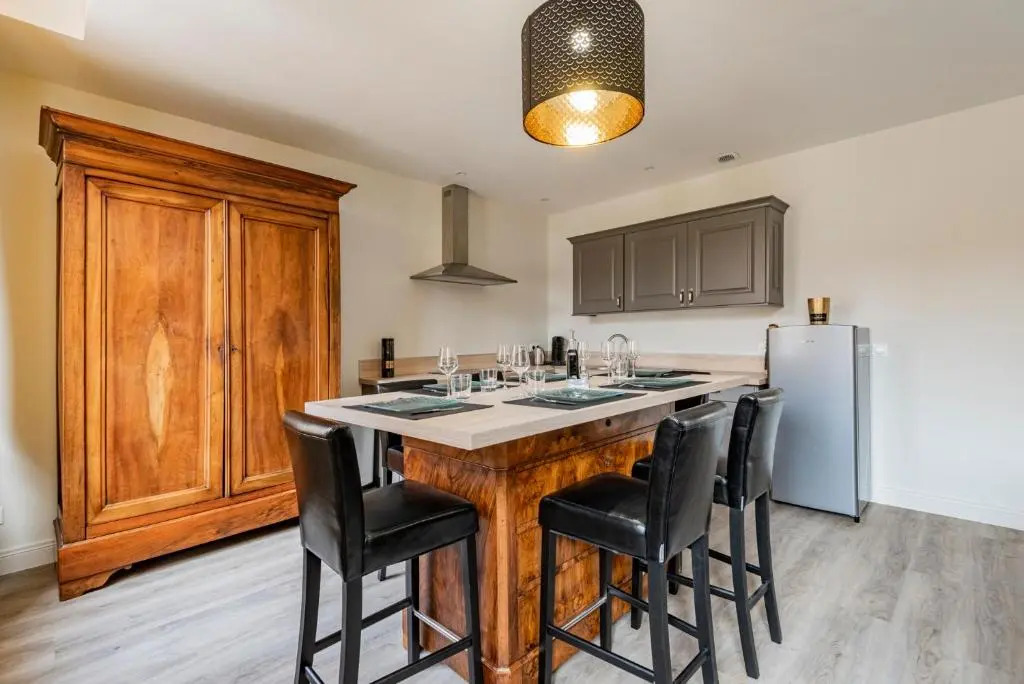 LE FIGARO 1 SUITE PREMIUM (80 m² l'espace est un luxe)