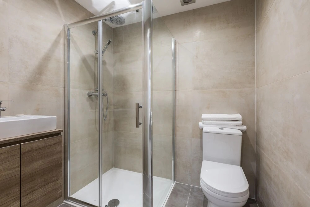 Brand new Studio in Camberwell 1B