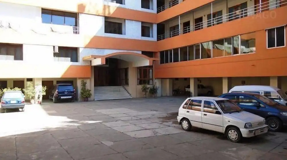 Hotel Sarban