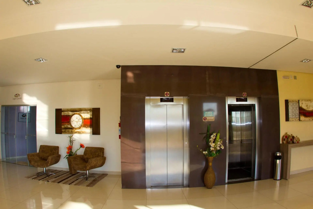 Lagoa Quente Hotel