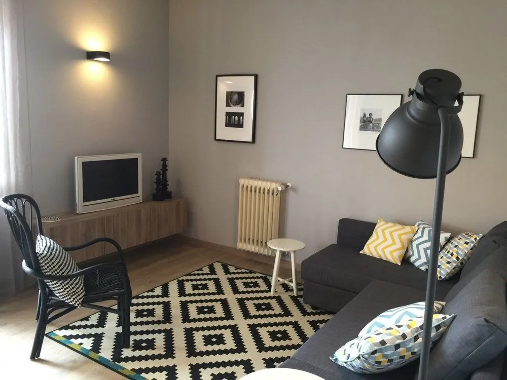 Smiling in Desenzano Lake View DesenzanoLoft Official Partner Homes & Villas by Marriott Bonvoy