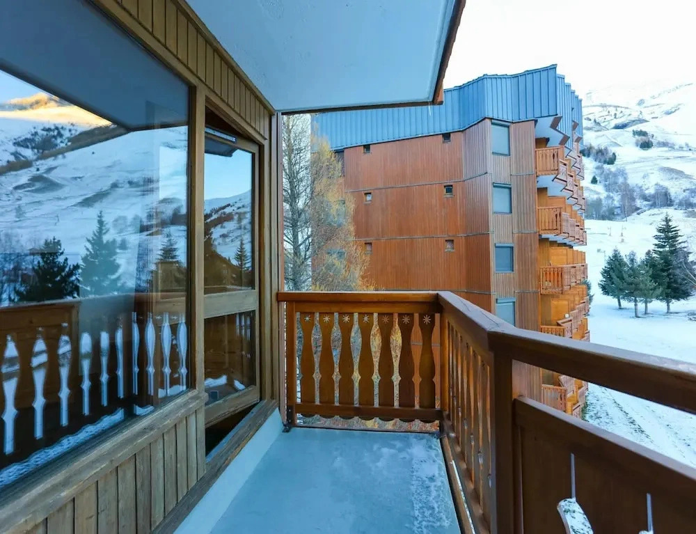 Attractive Studio With Balcony