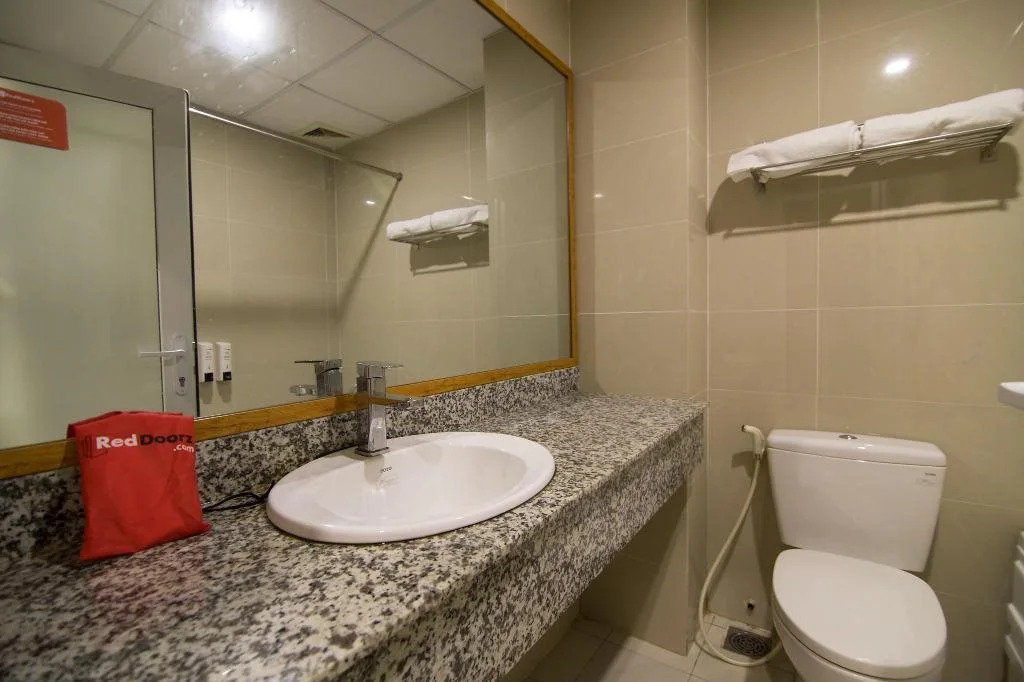 Nhi Nhi Hotel