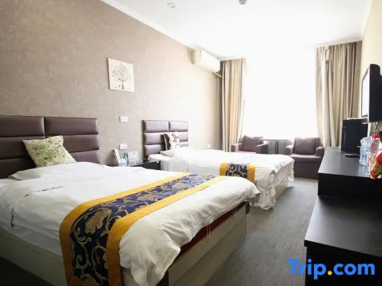 Xingping Yihai Hotel