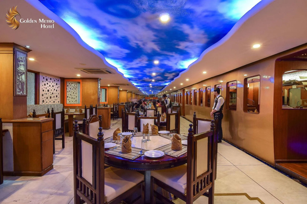 Golden Metro Hotel