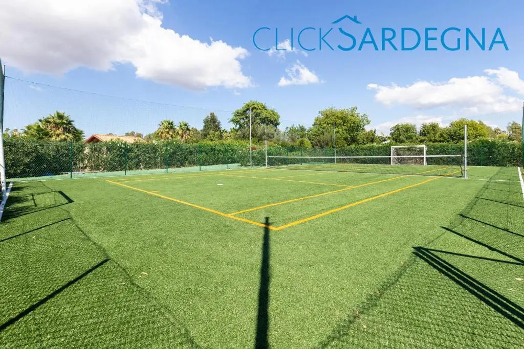 ClickSardegna Villa Paradiso with swimming pool large garden and tennis court