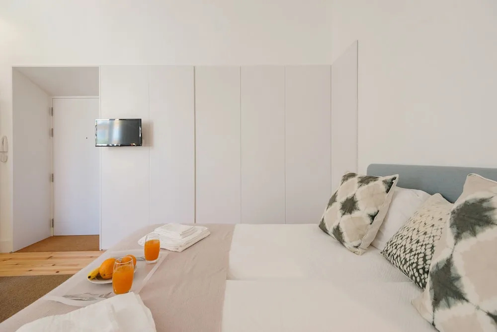 JOIVY Chic studio w/city view in Santa Catarina, 10mins from São Bento Palace