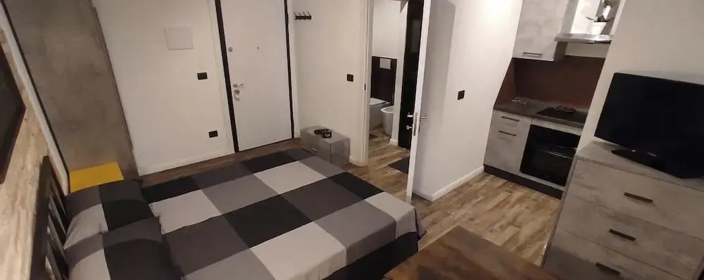 Marea Luxury Suites