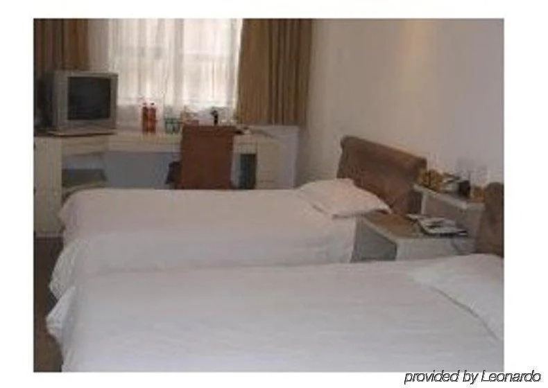 Baolong Homelike Hotel (Wujiaochang Branch)
