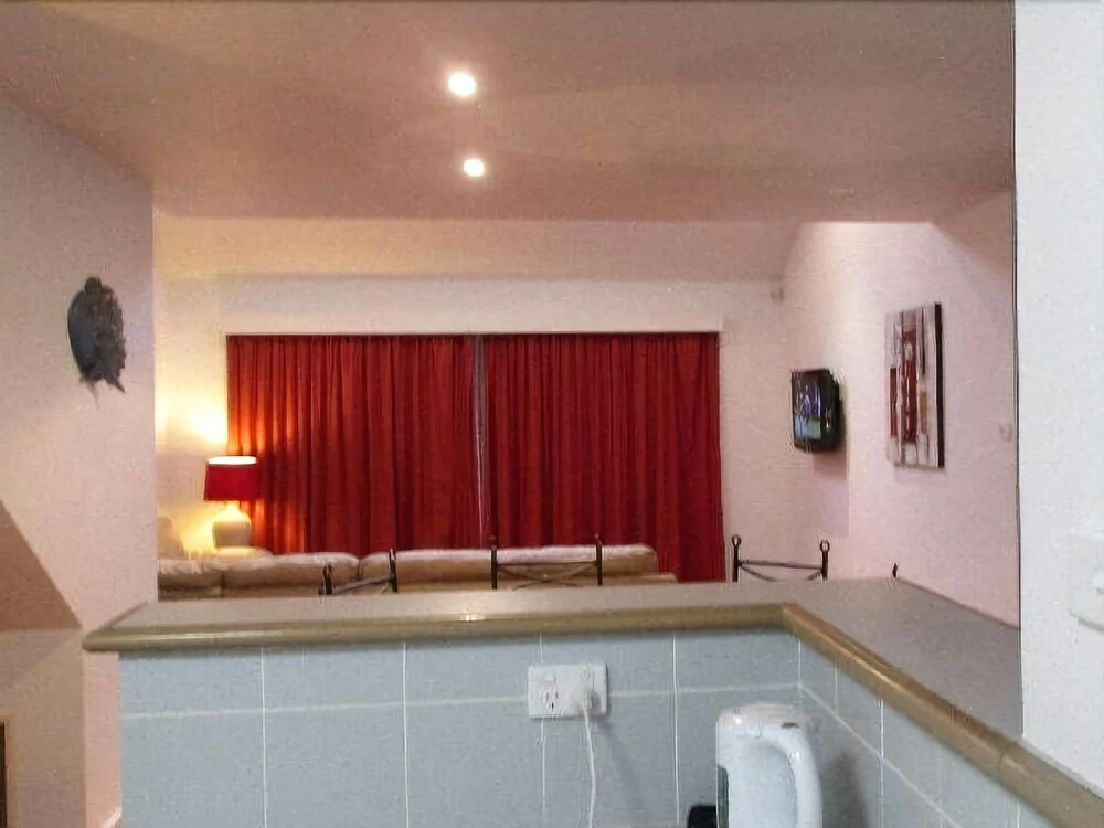 Petrel Deluxe Villa
