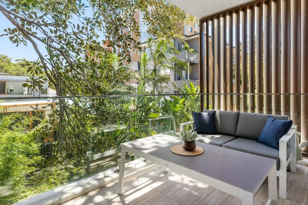 Azure Apartments Bondi by Urban Rest