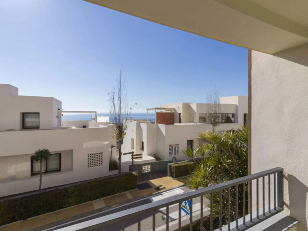 Samara Resort Gym Spa Jacuzzi Pools Marbella