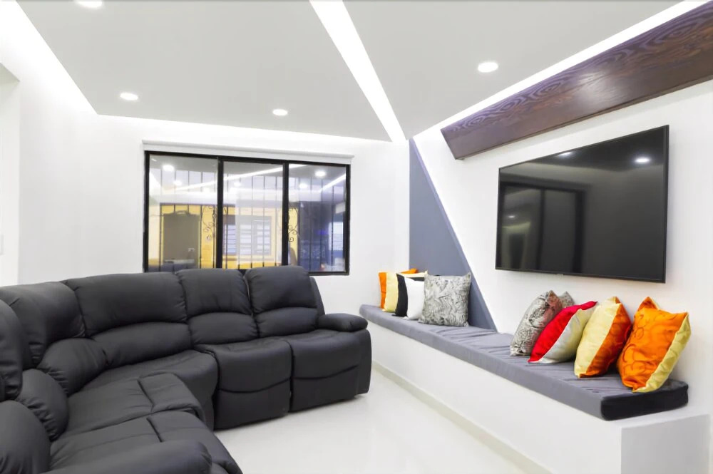 Apartment Lleras with Hot Tub