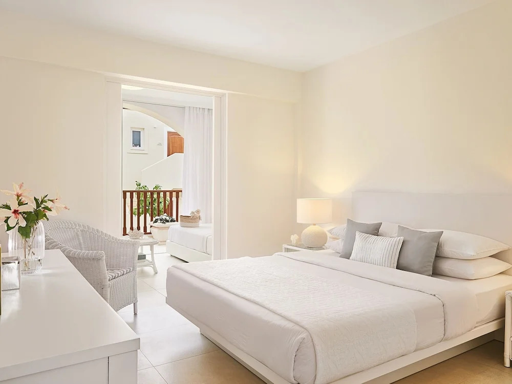 Villa Areva by Villa Plus