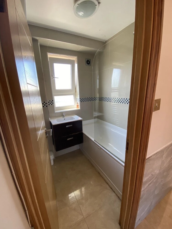 Lovely 3-bed Apartment in Central London