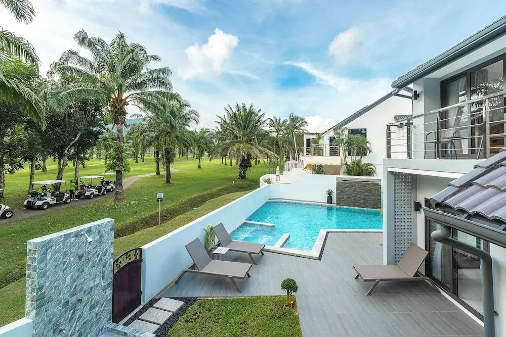 Golfside 5BRVilla with Private Pool V192