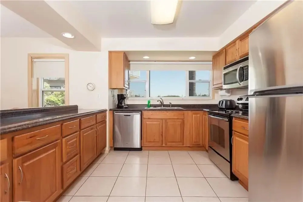 Ocean Eight 104 - Three Bedroom Condo