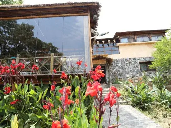 Xinlv Time Inn (Yuanyang Terraced Field Scenic Area)