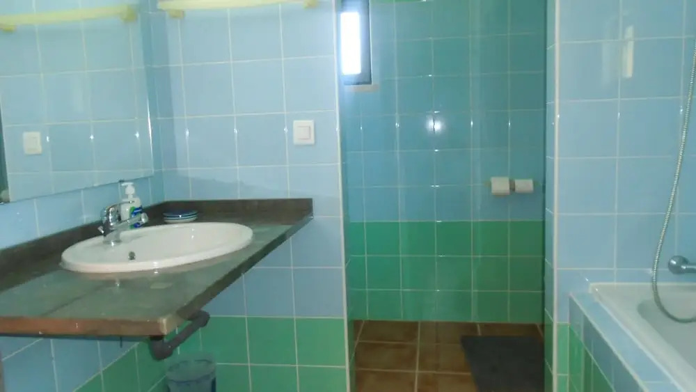 House with 3 Bedrooms in Albufeira, with Shared Pool, Enclosed Garden And Wifi