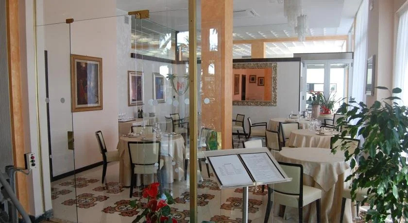 Grand Hotel Moroni