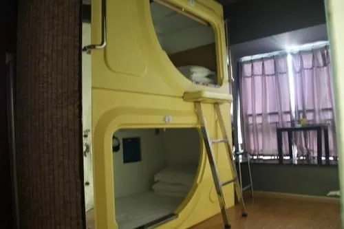 Simple Capsule Apartment